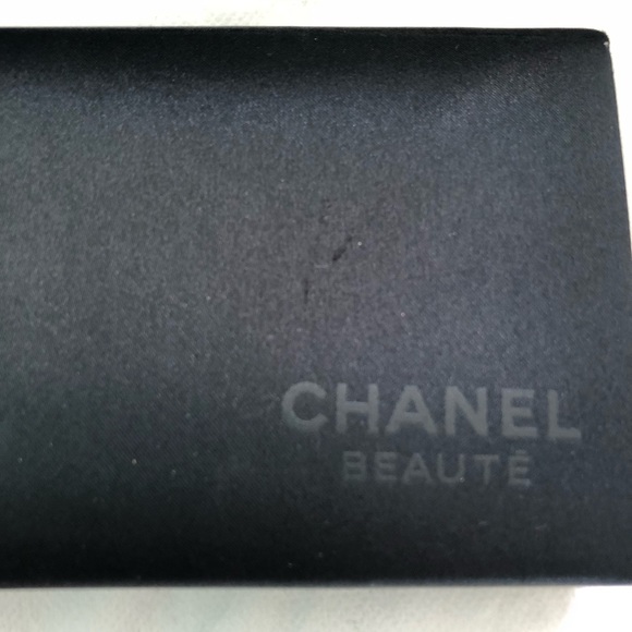 CHANEL silk box - Picture 2 of 6